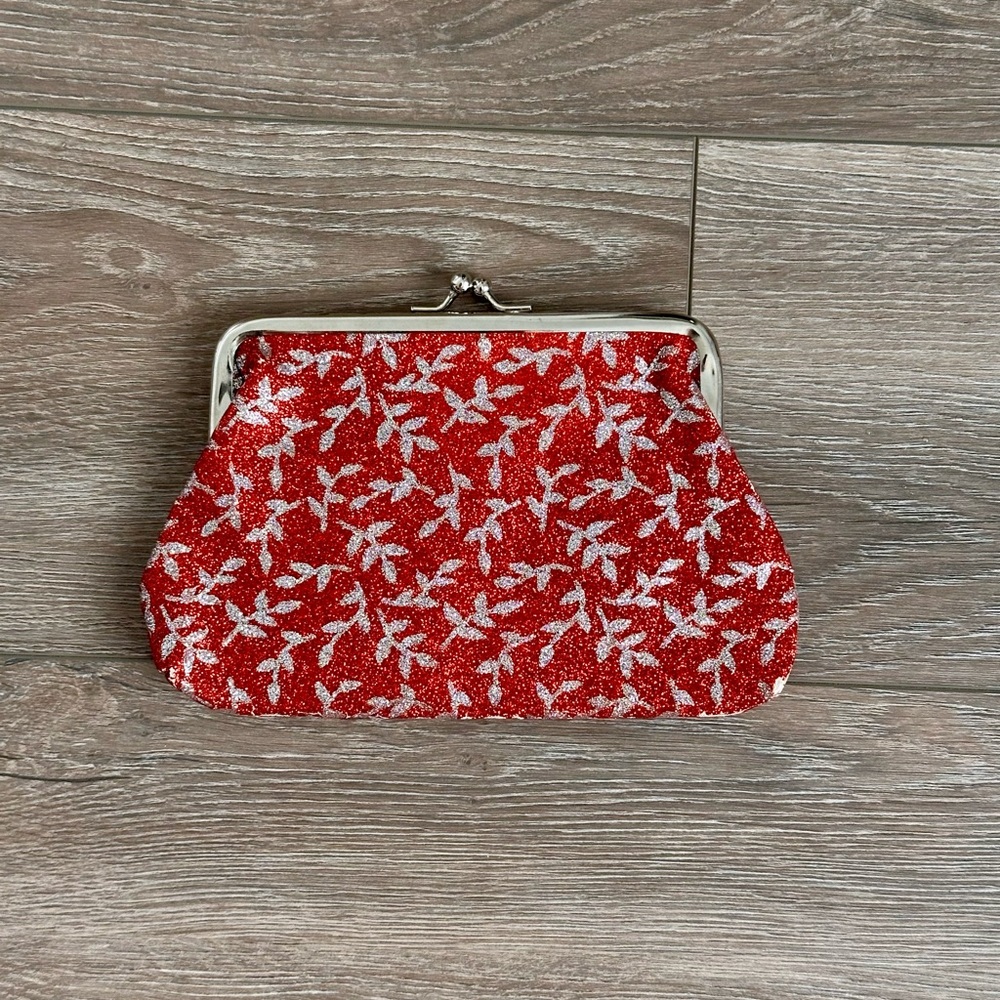 Red & Silver‎ Glitter Foliage Clutch Coin Purse Wallet Leaf Vine 7x4.5 Kiss Lock